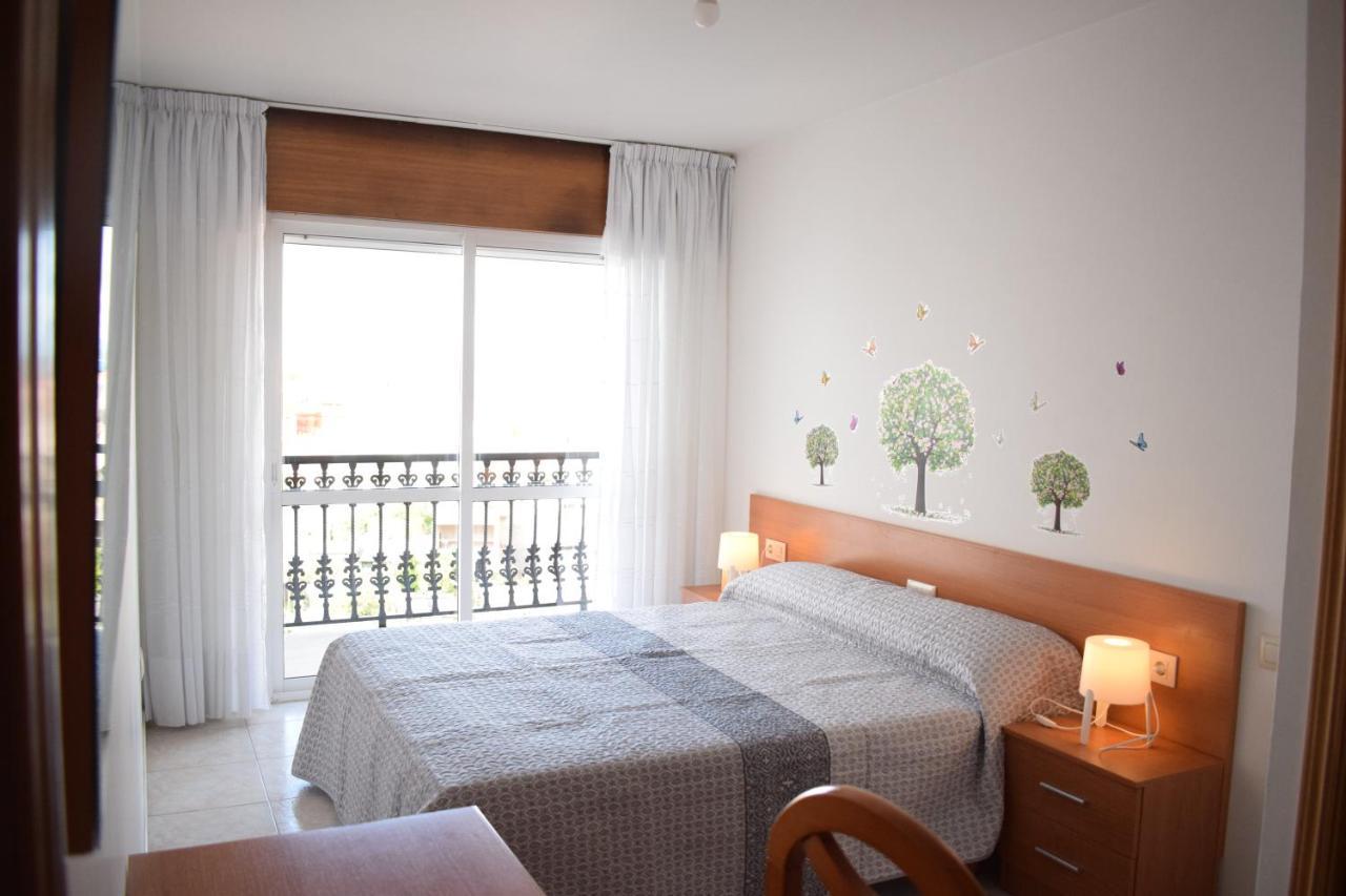 Apartamentos O Grove Esterno foto
