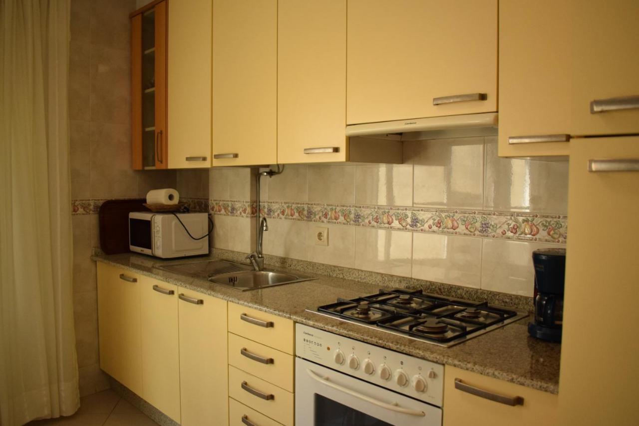 Apartamentos O Grove Esterno foto