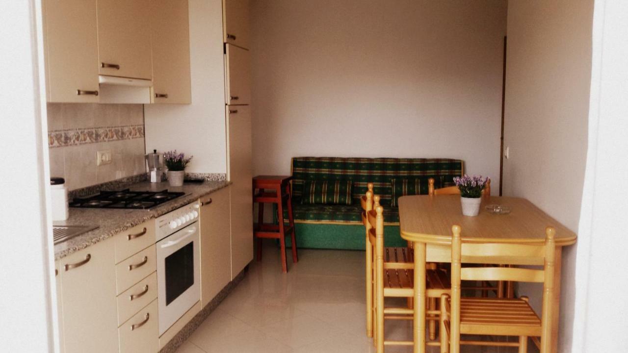 Apartamentos O Grove Esterno foto