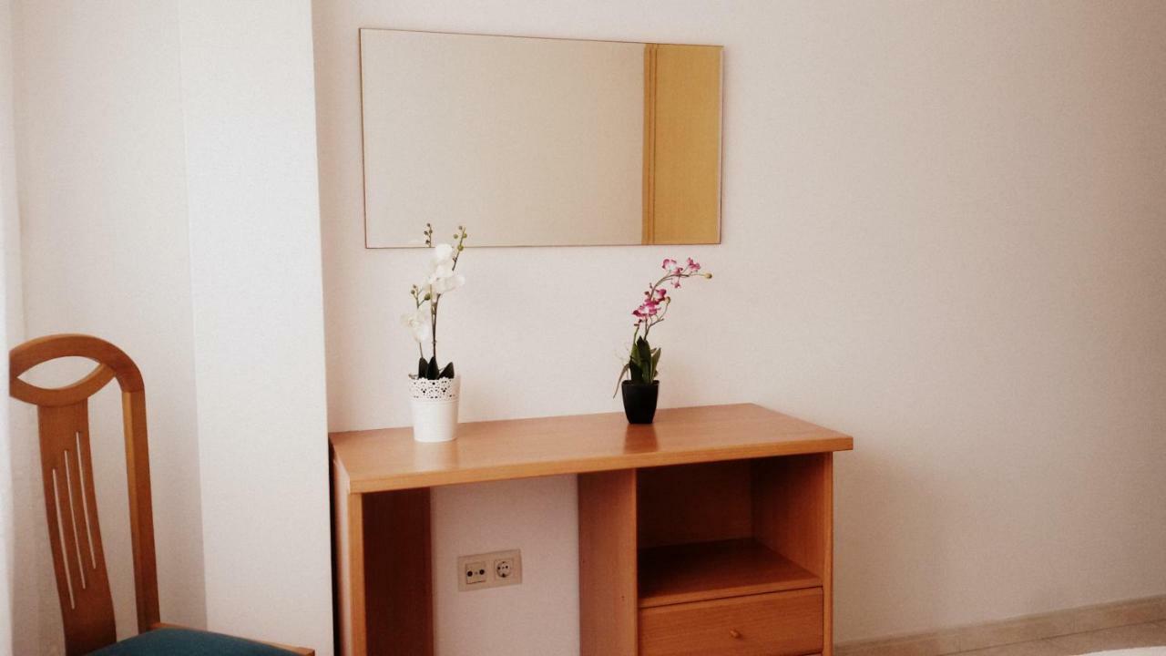 Apartamentos O Grove Esterno foto